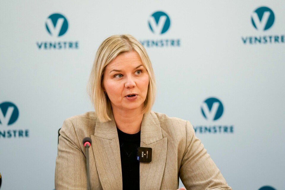 POLITIKK: Guri Melby fortsetter som Venstre-leder. Hun har fått fornyet tillit fra partiet. Venstre-leder Guri Melby la mandag fram sitt alternative statsbudsjett for 2025.Foto: Thomas Fure / NTB