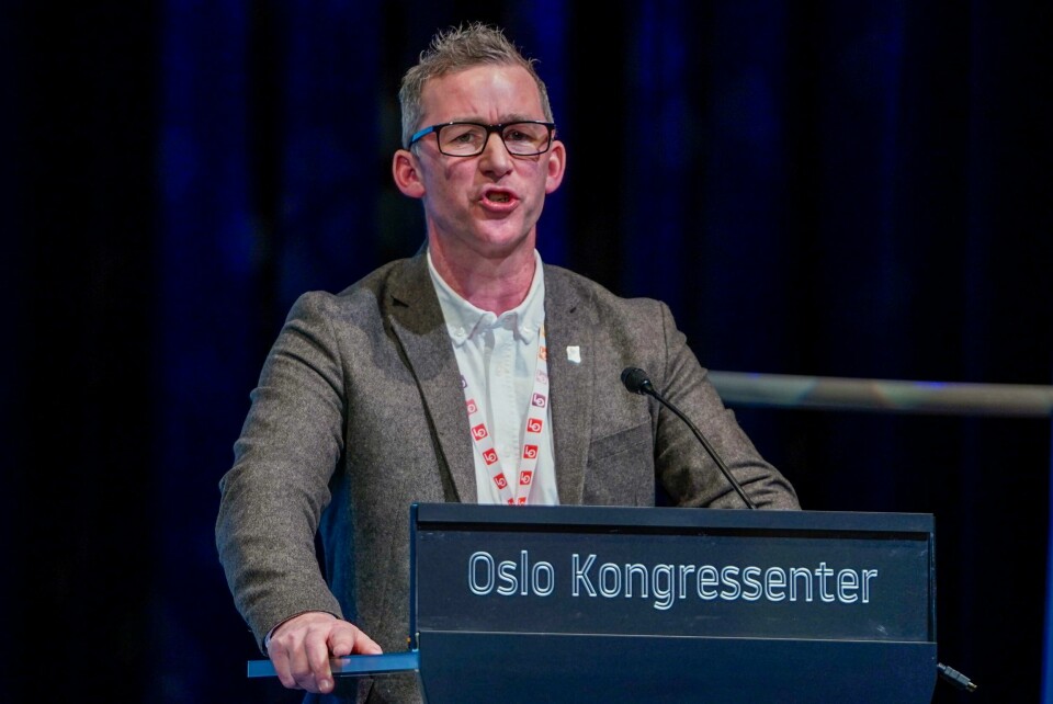 SYKELØNN: Christopher Beckham vil ta kampen for full sykelønn. Forbundsleder i HK Norge, Christopher Beckham, forteller at det har vært et godt forhandlingsklima, men at forhandlingsutvalget ikke kunne akseptere totaliteten. Foto: Terje Pedersen / NTB