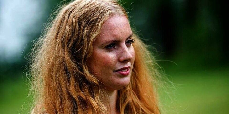 GLEDE: Emilie Bersaas skal ta imot rekordmange ungdommer til årets leir på Utøya. Det gleder hun seg til.