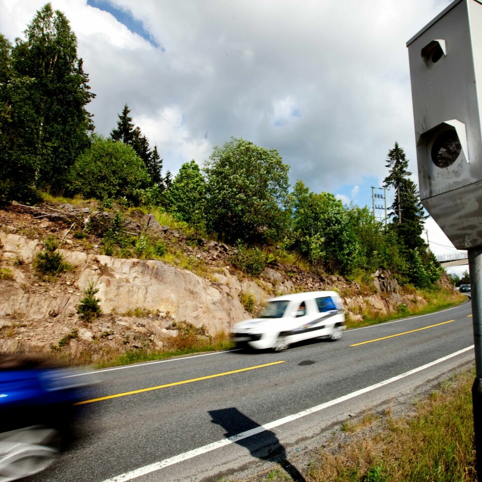 FOTOBOKS: Det står 413 fotobokser langs norske veier. Bildet viser en fotoboks langs en vei. Det står 413 fotobokser langs norske veier. Foto: Kyrre Lien / NTB