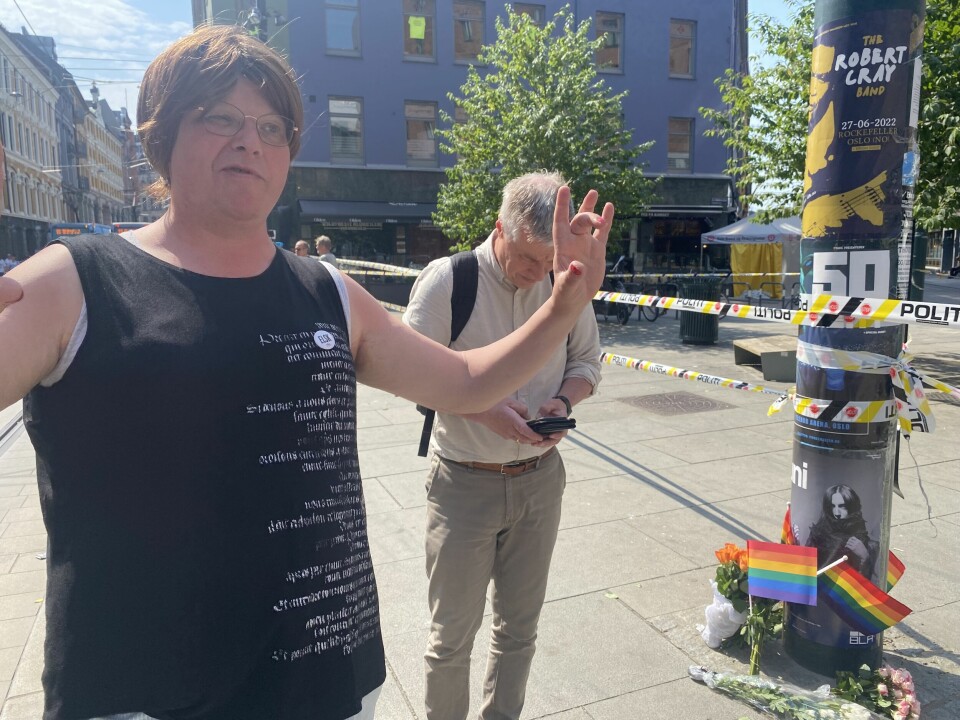 SINT: Elin Stillingen var på puben Per på hjørnet da skytingen startet. Bildet viser Elin Stillingen rett ved stedet der skytingen skjedde.