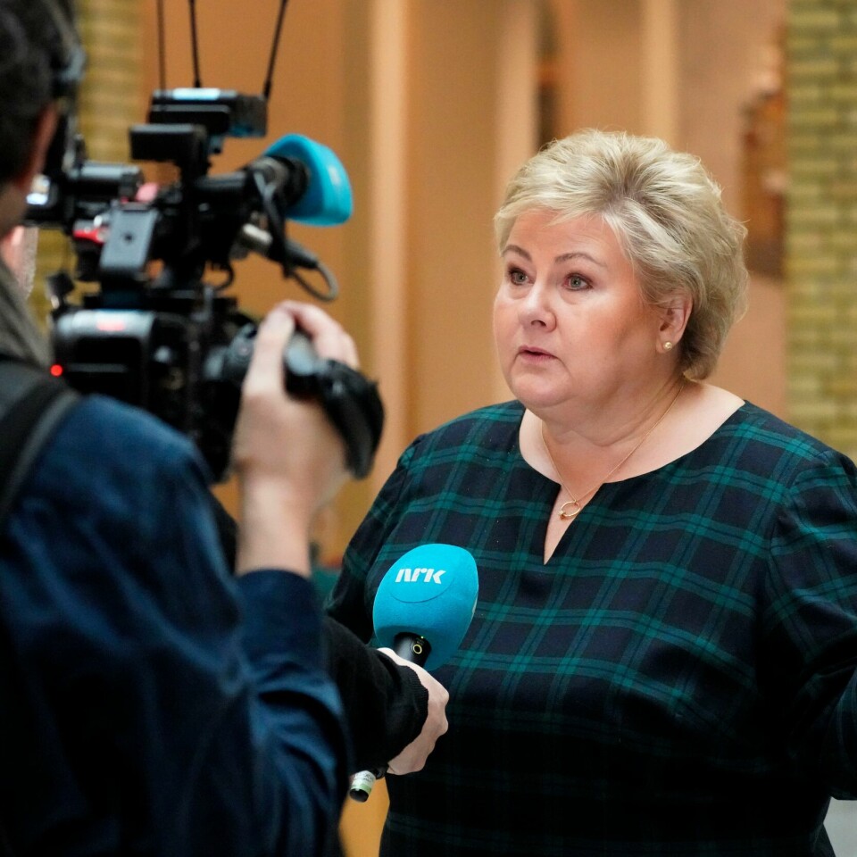 UNGDOMSSKOLE: Høyre-leder Erna Solberg mener kommunene bør kunne teste ut å innføre et ekstra år på ungdomsskolen. Høyre-leder Erna Solberg mener kommunene bør kunne teste ut å innføre et ekstra år på ungdomsskolen. Foto: Ole Berg-Rusten / NTB