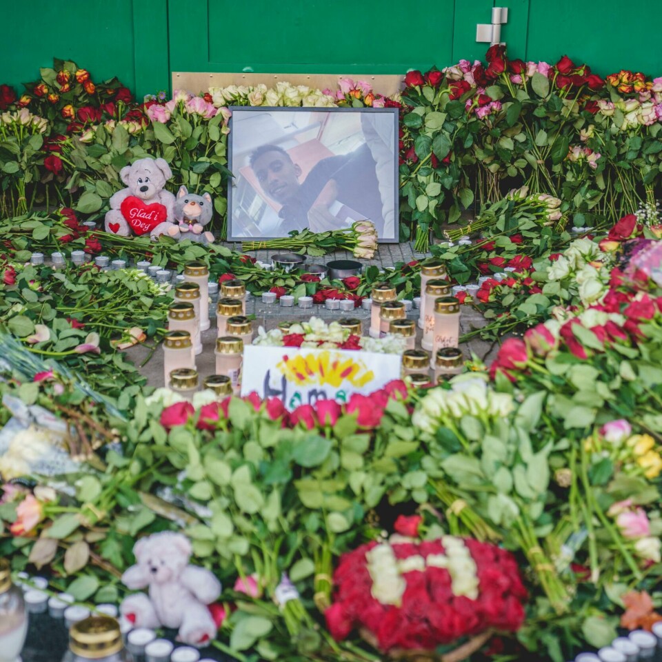 2021: Hamse Hashi Adan ble bare 20 år gammel. Noen drepte ham på Mortensrud i Oslo i oktober 2021. Politiet har siktet to brødre. Bildet viser et bilde av Hamse Hashi Adan, som ble drept på Mortensrud i 2021.