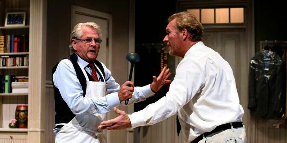 KLARE:Nils Vogt (til venstre) og Sven Nordin gleder seg til å spille sammen på en teaterscene igjen. Det skal de gjøre i komedien «Litt av et par!».