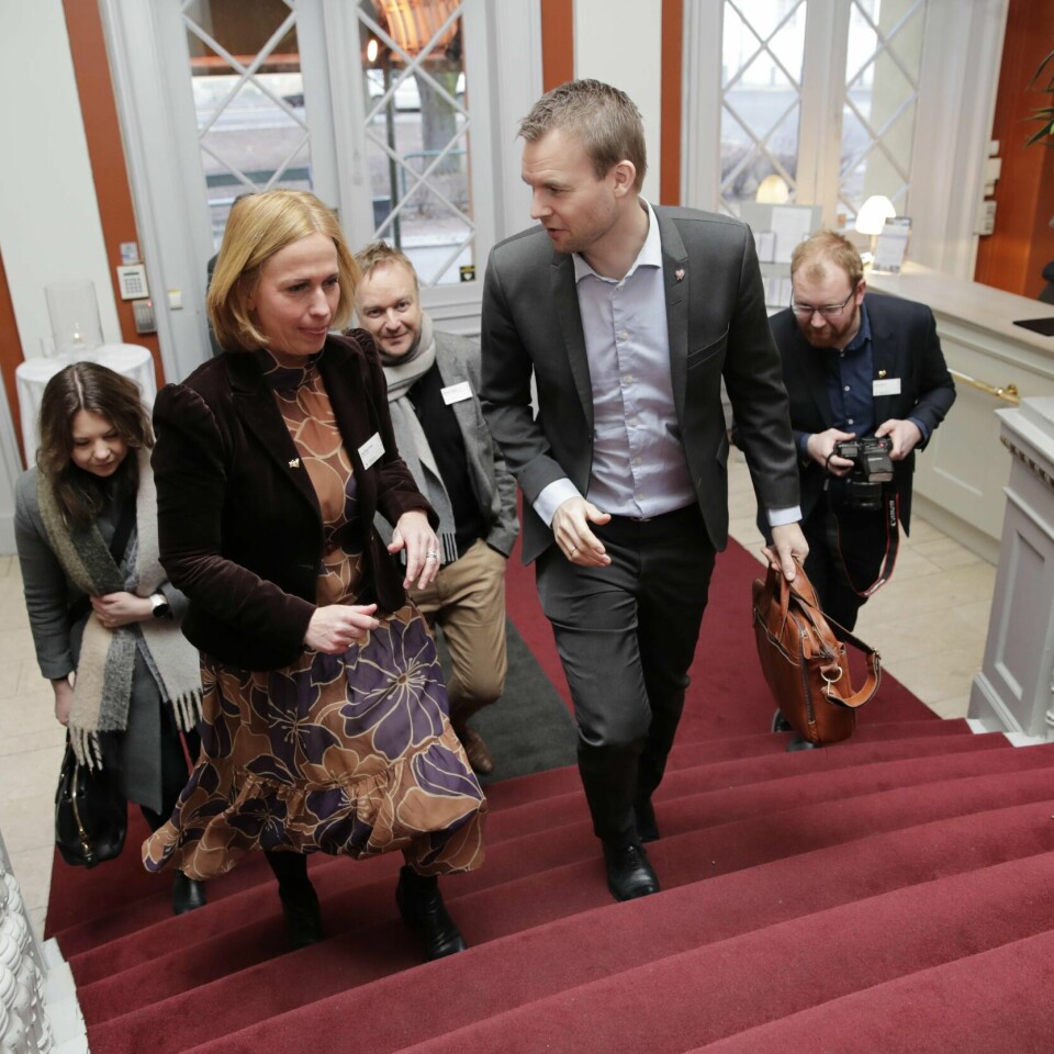 ANSVAR: Barneombud Inga Bejer Engh vil ha mer samarbeid om barns digitale liv. I dag er oppfølgingen og hjelpen splittet opp på mange. Bejer Engh mener noen må ta ansvar. IKT-Norge mener Barneombudet bør styre samarbeidet.