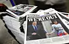 epa05387894 Copies of the London daily newspaper the Evening Standard run the Brexit story on its front page in London, Britain, 24 June 2016. London's financial centre has reacted negatively following the news that Britain voted to leave the EU. Prime Minister David Cameron has also stated he will resign. EPA/ANDY RAIN