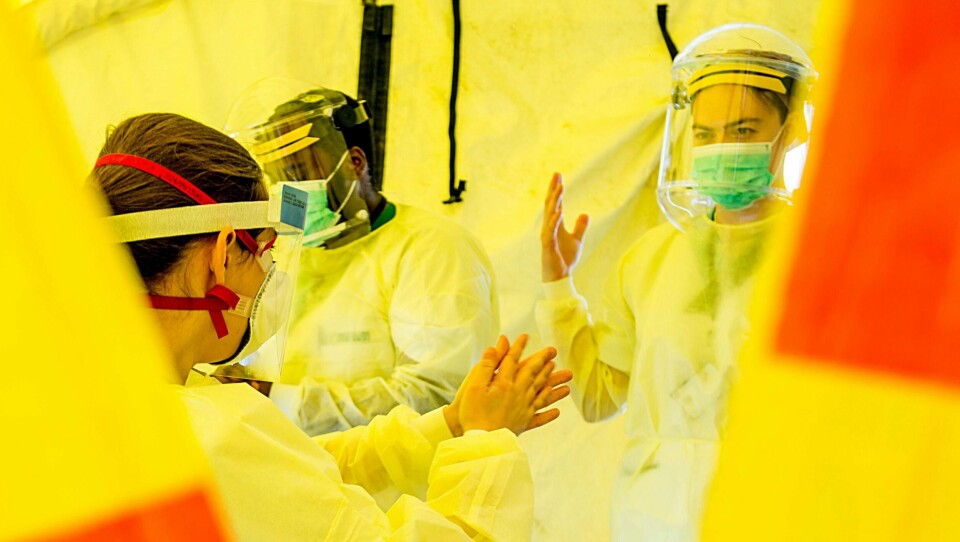 TESTING: Her tester de folk for korona. Over 1.000 personer i Norge har fått påvist viruset.