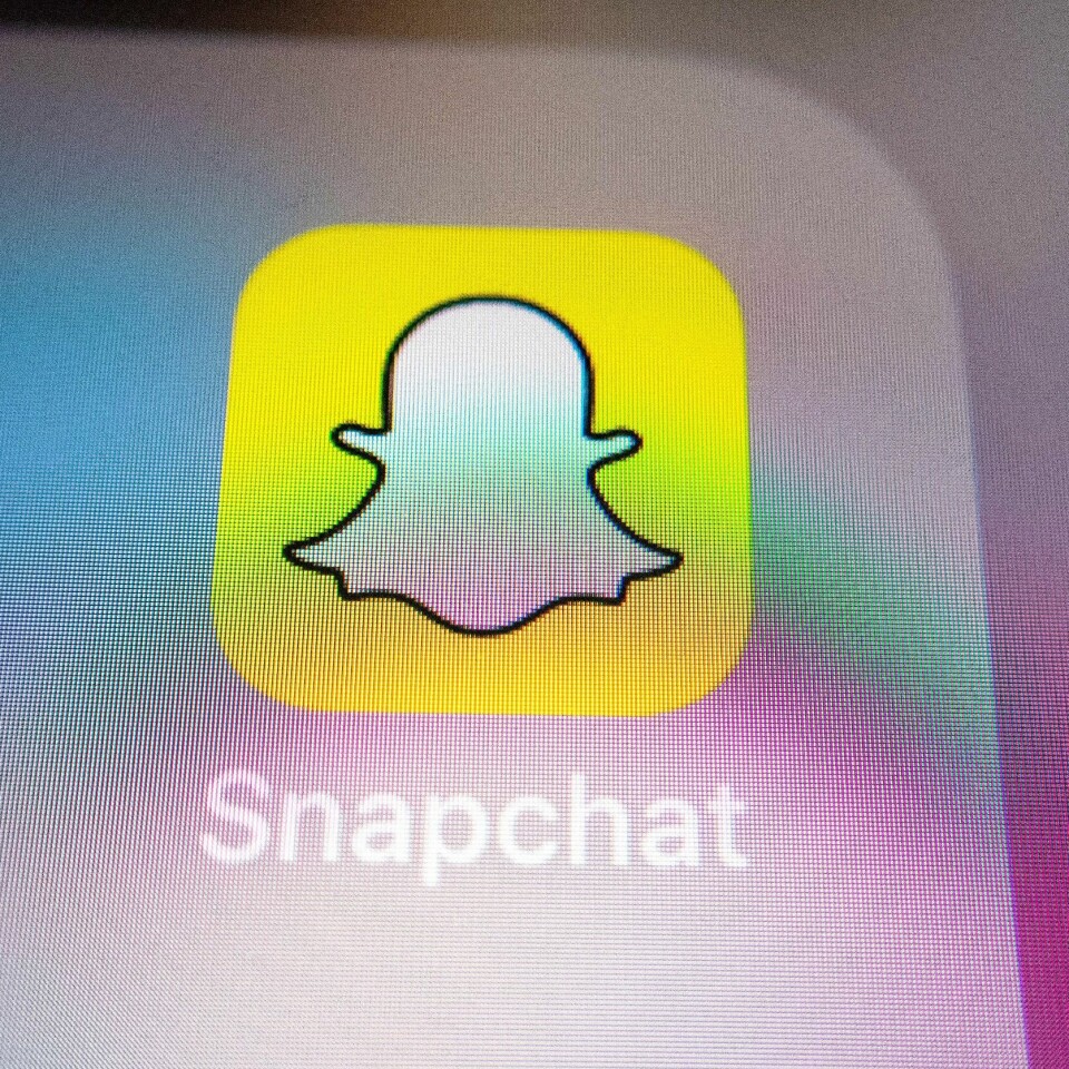 SNAPCHAT: Barn og unge bruker sosiale medier mer enn tidligere. For trejde år på rad har bruken økt.