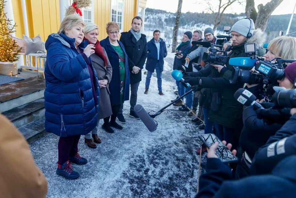 FORHANDLING: Regjeringspartiene og Kristelig Folkeparti har forhandlet siden 2. januar. I morgen torsdag blir det trolig klart hva de har kommet fram til.