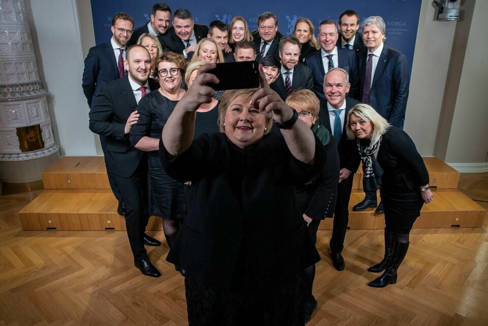 MANGE: Den nye regjeringen til Erna Solberg har 22 medlemmer. Aldri før har vi hatt så mange statsråder i Norge.
