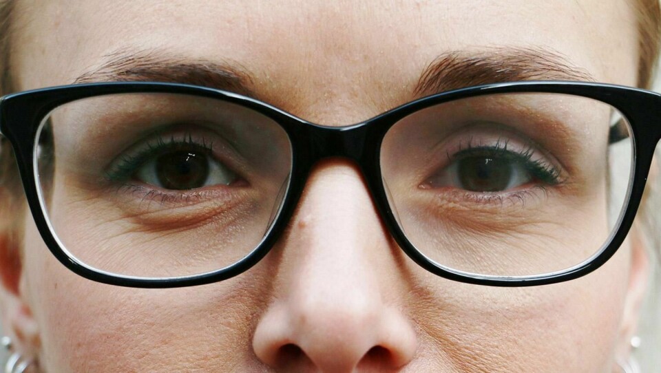 TEST: Klar Tales journalist tok sin første synstest. Specsavers ga henne et annet resultat enn andre kjeder.