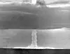 Bildet viser prøve-sprenging av atomvåpen i 1956.