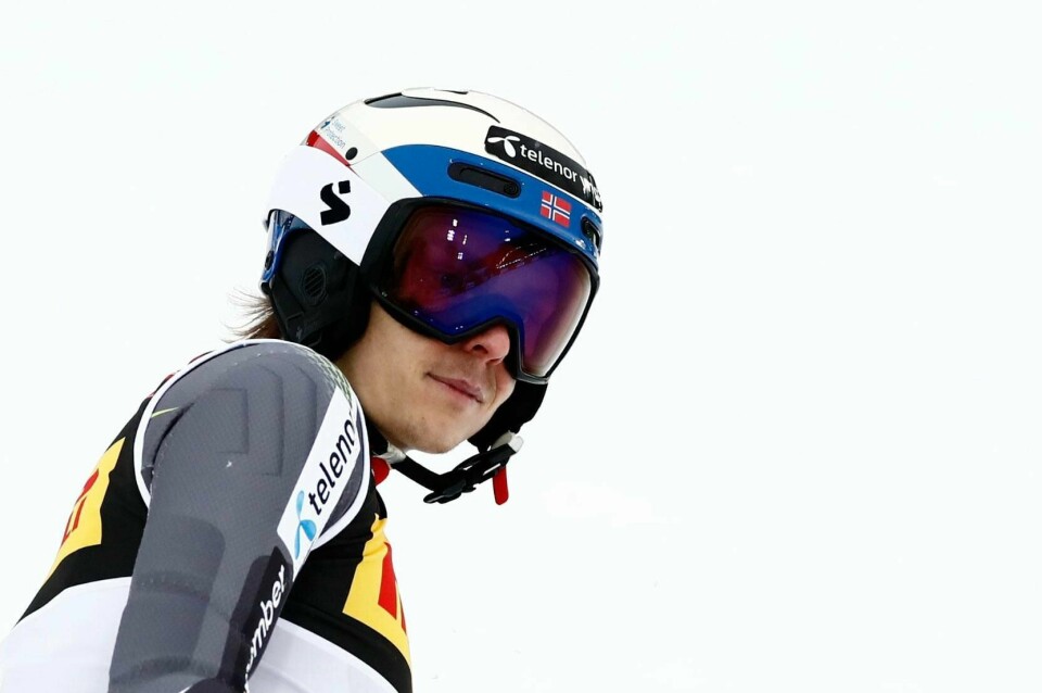 VANT: Alpinisten Henrik Kristoffersen vant gull i VM fredag, men gjorde det dårlig søndag. Nå skriver avisene mer om konfliktene hans med landslaget.