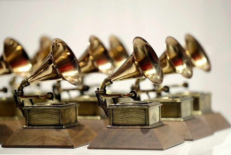 PRIS: En slik Grammy-pris kan havne hos en nordmann søndag. Da deles musikkprisene ut i Los Angeles i USA. Fire norske er nominert.