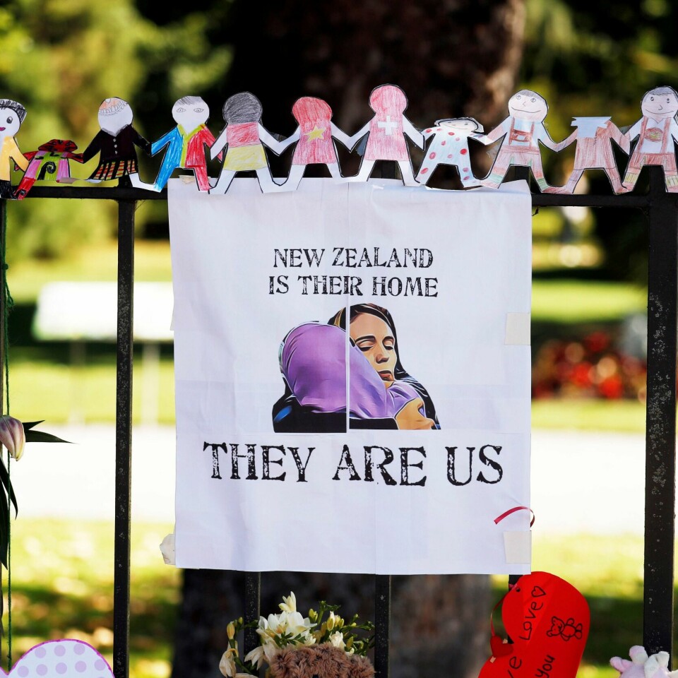 HAT: En terrorist drepte muslimer i New Zealand.