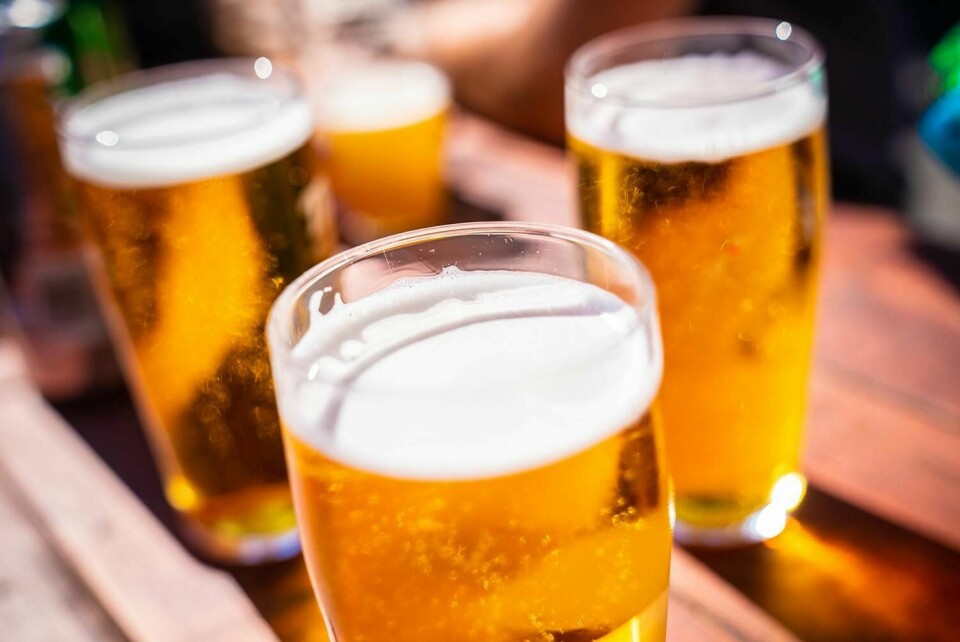 ØL: Nå blir det mulig å bestille en øl til maten i flere kommuner i landet.