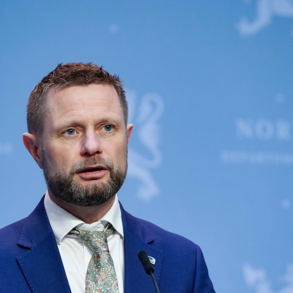 TILTAK: Regjeringen og Bent Høie innfører strengere tiltak. Disse gjelder flere kommuner i Vestfold.