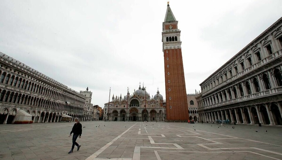 TOMT: Markusplassen i Venezia er helt folketom på grunn av korona-viruset.