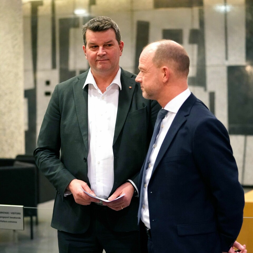 UENIGE: LO-leder Hans-Christian Gabrielsen (til venstre) og NHO-sjef Ole Erik Almlid megler. De er uenige om lønn.