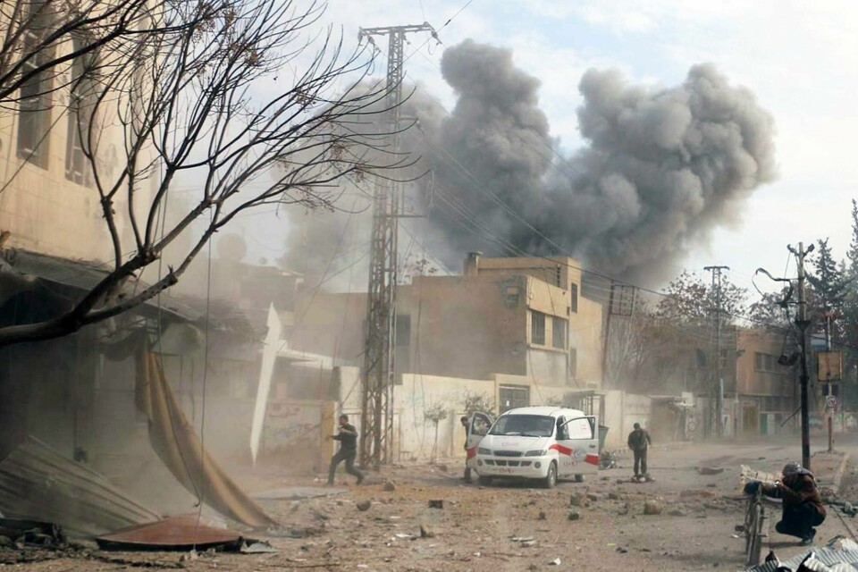 ANGREP: Mange er blitt drept i angrep i Øst-Ghouta i Syria.