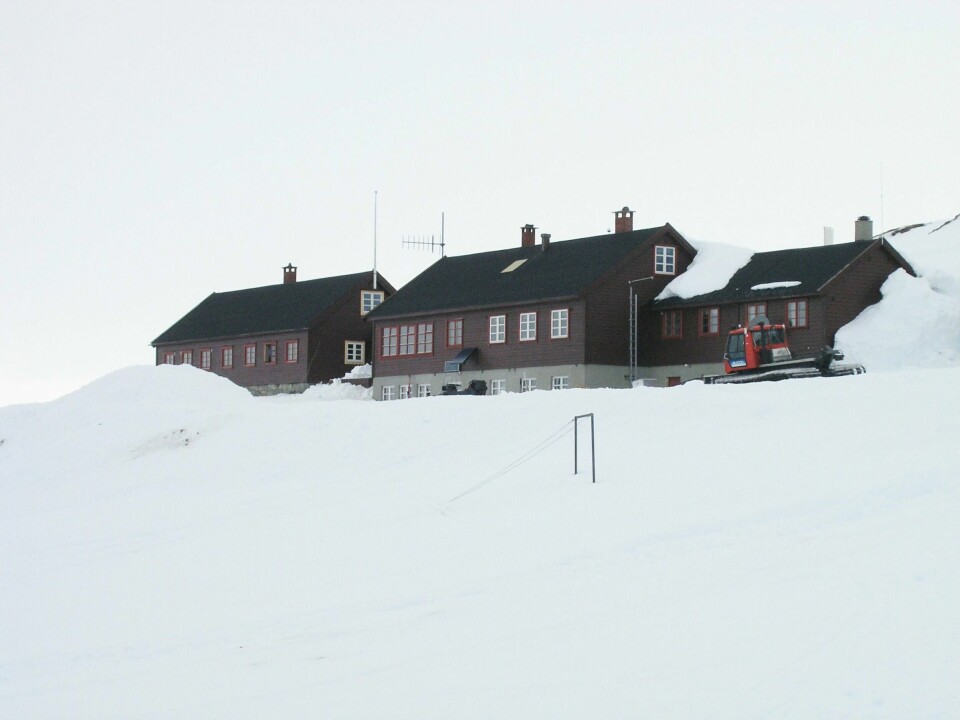 SYKE: Litlos Turisthytte på Hardangervidda er en av hyttene der folk er blitt syke. Trolig er det noro-viruset som plager påsketuristene.