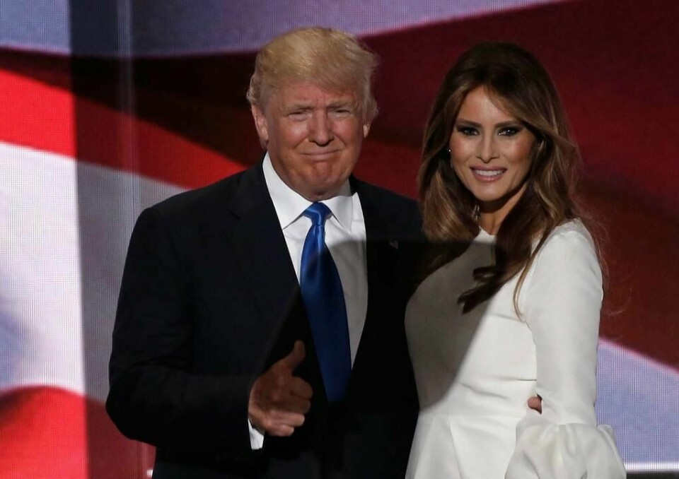 EKTEPAR: Donald Trump får ikke mye støtte av partiet sitt. Men familiens hans støtter ham. Mandag kveld holdt kona Melania tale om ham.