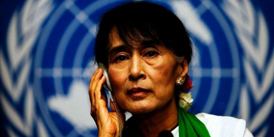 I NORGE: Aung San Suu Kyi kommer til Norge fredag. Hun skal holde Nobel-talen hun ikke fikk holdt i 1991. Suu Kyi skal også møte statsminister Jens Stoltenberg og delta i folkemøte.