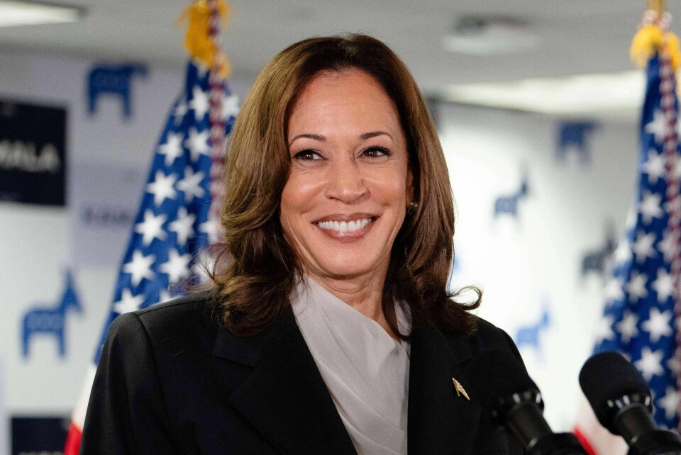 FÅR STØTTE: Mange nok delegater fra demokratene vil støtte Harris som ny kandidat for partiet. Slik ser det ut nå. Bilde av visepresident i USA, Kamala Harris. Foto: AFP