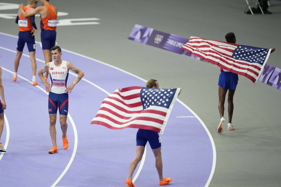 FRIIDRETT: Jakob Ingebrigtsen skuffet på 1500-meterfinalen tirsdag. Han var favoritt, men endte opp som nummer fire. Jakob Asserson Ingebrigtsen ble nummer fire i finalen på 1500 meter i OL tirsdag. Amerikanske Cole Hocker tok gullet. Foto: Fredrik Varfjell / NTB