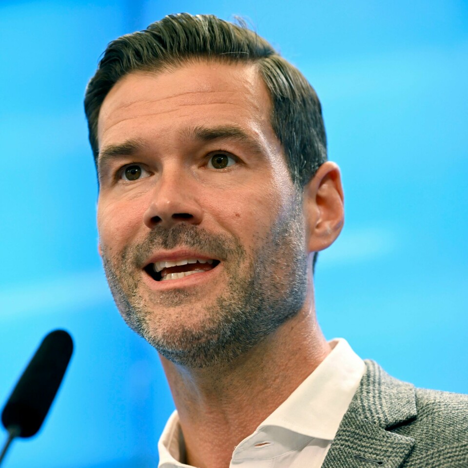 INNVANDRING: Johan Forssell er Sveriges migrasjonsminister. Bildet viser Johan Forssell. Foto: Anders Wiklund / TT / NTB