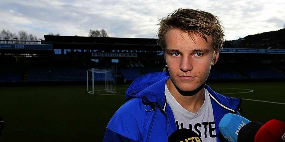 SPENTE: Alle er spente på hvilken fotballklubb Martin Ødegaard vil spille for. Onsdag er han gammel nok til å skrive profesjonell kontrakt.