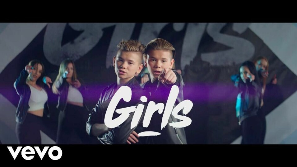 POPULÆRE: Marcus & Martinus med videoen «Girls». Bildet viser Marcus & Martinus i videoen «Girls».