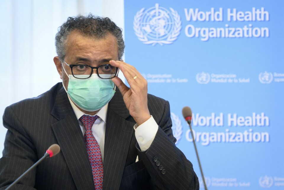 WHO: Sjef i WHO, Tedros Adhanom Ghebreyesus, mener det nå er viktigst at fattigere land får vaksinen. WHO-leder Tedros Adhanom Ghebreyesus under et møte i WHOs hovedkvarter i Genève 24. mai 2021. Foto: Laurent Gillieron / Keystone via AP / NTB