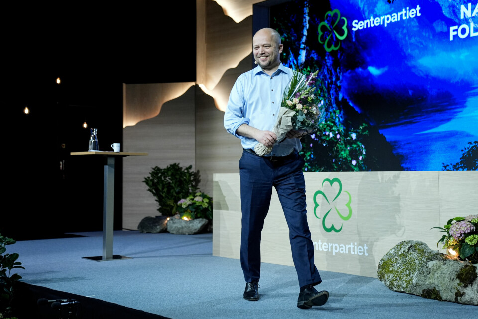SA JA: Sp-leder Trygve Slagsvold Vedum var en av dem som stemte ja til generell bevæpning av politiet. Trygve Slagsvold Vedum (Sp) er gjenvalgt som partileder i Senterpartiet. Foto: Jan Kåre Ness / NTB