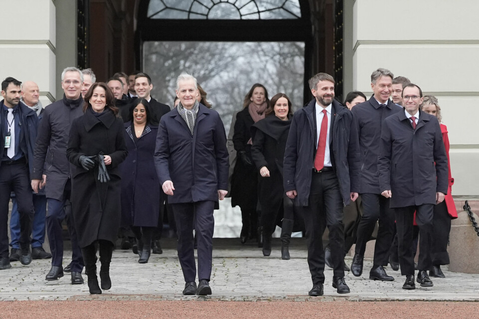 MER POPULÆR: Arbeiderpartiet har gjort sin beste måling siden 2022, ifølge Opinion. Bildet viser den nye Arbeiderparti-regjeringen som ble presentert tirsdag. Foto: Lise Åserud / NTB / NPK
