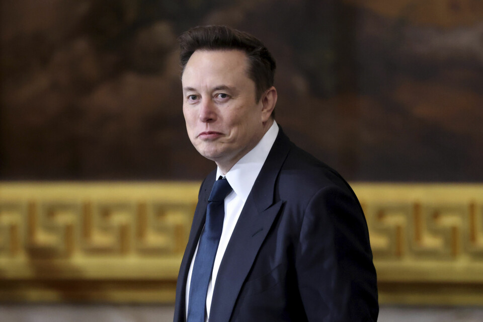 ELON MUSK: Elon Musk er en forretningsmann. Han leder blant annet Tesla, der oljefondet er en av aksjonærene. Bildet viser Elon Musk. Foto: Kevin Lamarque / AP / NTB