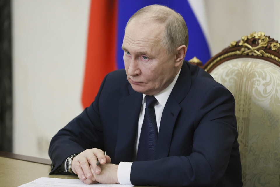 SKAL SNAKKE MED USA: Vladimir Putin er president i Russland. Russlands president Vladimir Putin møtte torsdag den amerikanske utsendingen Steve Witkoff. Bildet av Putin ble tatt under et regjeringsmøte i starten av måneden. Foto: Mikhail Metzel / Sputnik / AP / NTB