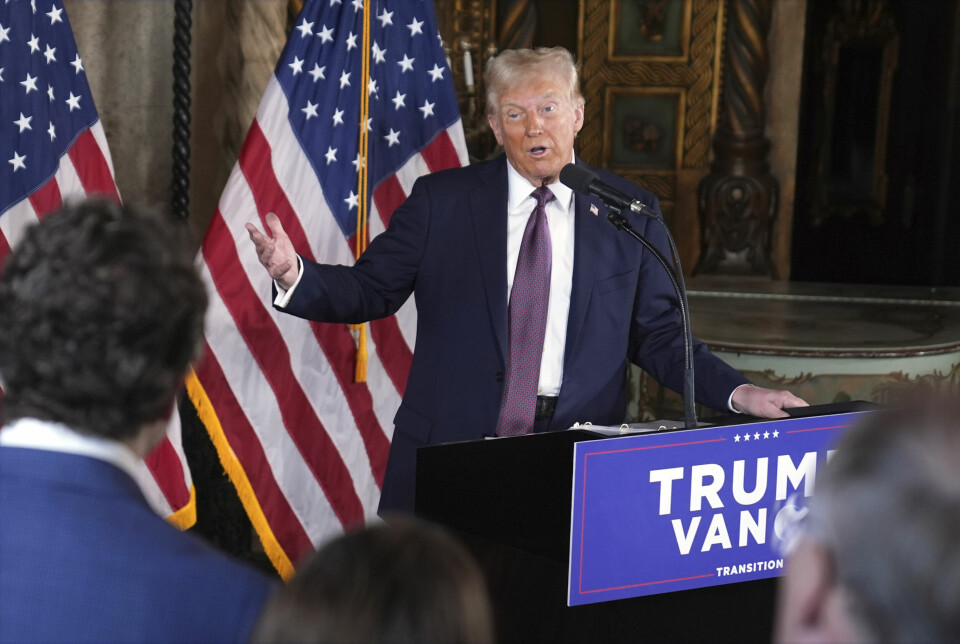 PRESSEKONFERANSE: Donald Trump møtte pressen tirsdag. Mexicogolfen bør hete Amerikagolfen, sier USAs påtroppende president Donald Trump. Foto: Evan Vucci / AP / NTB