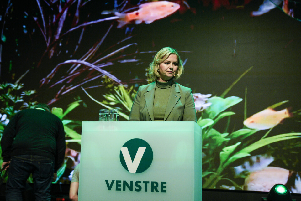 AKTIV DØDSHJELP: Venstre vil utrede aktiv dødshjelp i Norge. Det vedtok partiets landsmøte søndag. Venstre-leder Guri Melby stemte for å utrede aktiv dødshjelp. Foto: Anton Talos / NTB