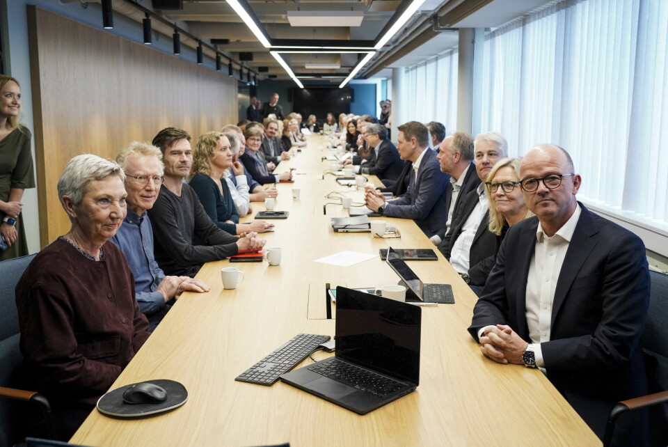 BLE ENIGE: LO, YS og NHO ble enige om årets lønnsoppgjør mandag. Dermed unngår de streik. LO-leiar Peggy Hessen Følsvik og NHO-direktør Ole Erik Almlid ved oppstarten av meklinga måndag formiddag. Foto: Ole Berg-Rusten / NTB / NPK