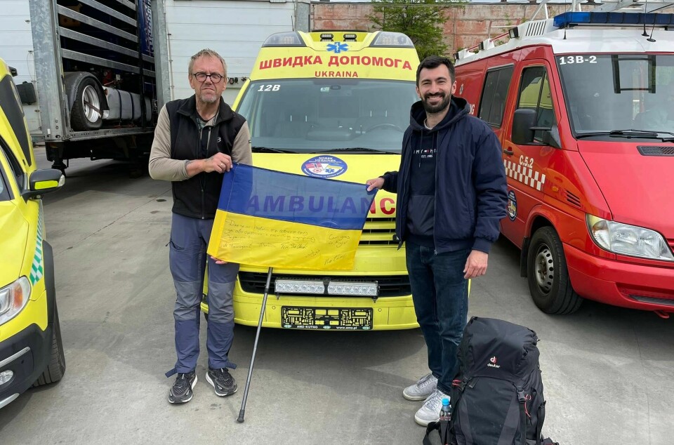 Erland kjørte en ambulanse til Ukraina