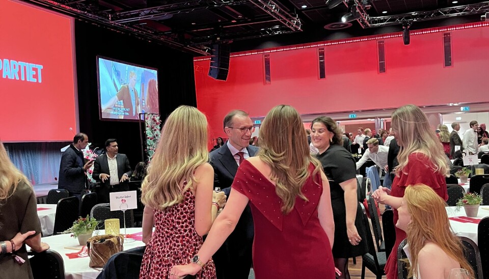 UTENRIKSMINISTER: Espen Barth Eide var tidlig på plass mandag.
