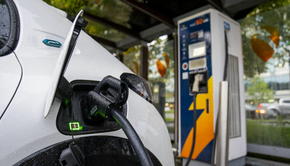 BILLIGST: Å eie elbil kan spare deg flere tusen kroner i året sammenlignet med bensinbil.