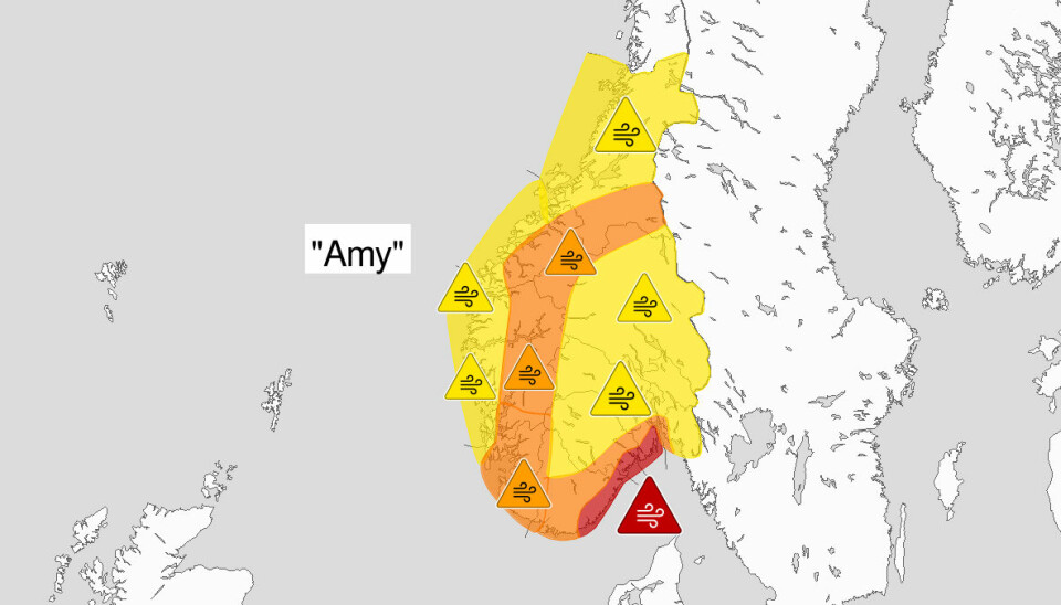 FAREVARSLER: Sør-Norge er dekket av farevarsler før uværet «Amy» treffer.